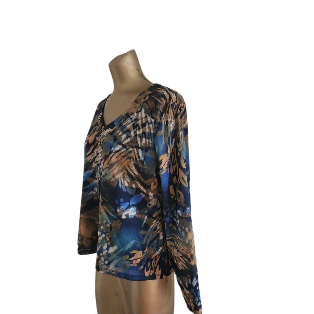 NWOT TanJay Women's Multi Colored Lightweight Shirt Size L